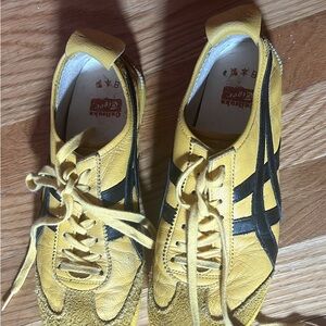 Onitsuka Tiger Yellow and Black Women’s Shoes (Sneakers) NIPPON MADE “Kill Bill”